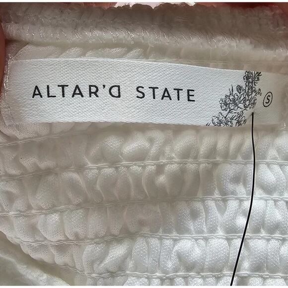 Altar'd State Cotton Shell White Eyelet Crop Top New Size Small - Picture 6 of 11